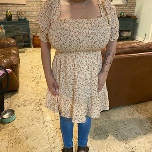 Tan crème colored floral dress size medium only worn three times
